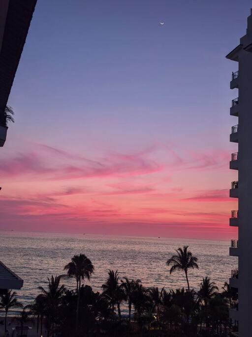 Ocean View Penthouse In P.V. Romantic Zone Puerto Vallarta Extérieur photo